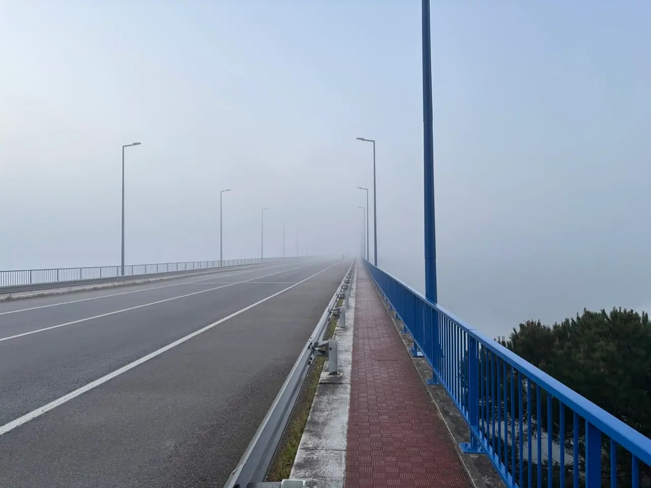 Leaving Vila Nova de Milfontes on stage 3